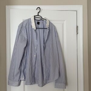 Hugo Boss Slim Fit Shirt in Blue and White